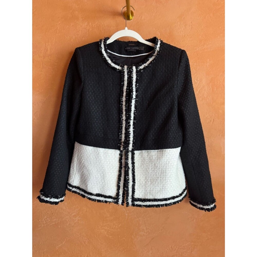 Alice + Olivia Kidman Tweed Jacket Medium Two Fer Raw Edge Boxy Designer